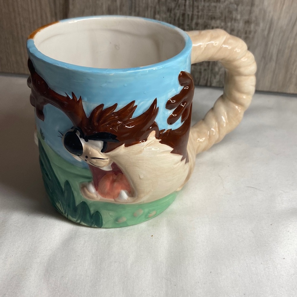 Vintage Warner Bros. Tasmanian devil/ bugs, bunny mug